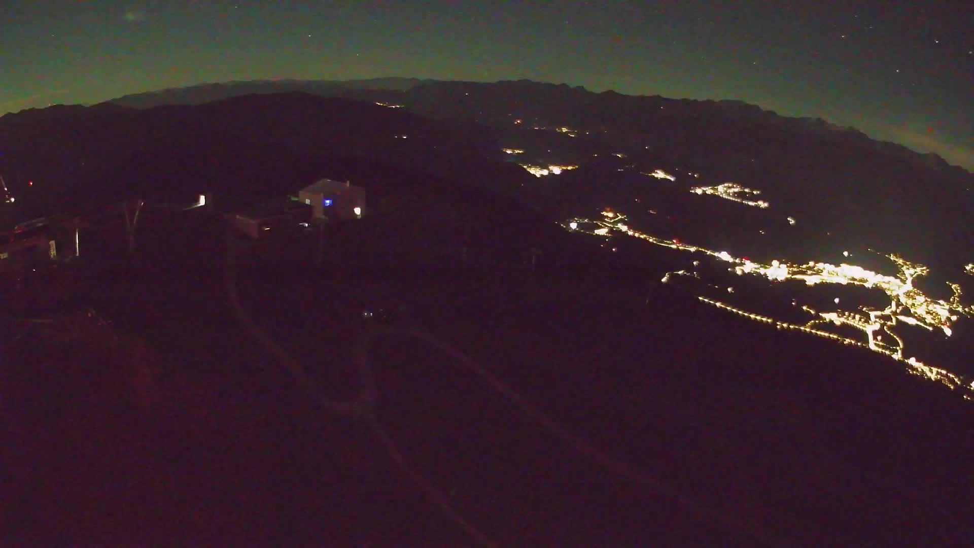 Kronplatz peak Ski resort | view to Bruneck
