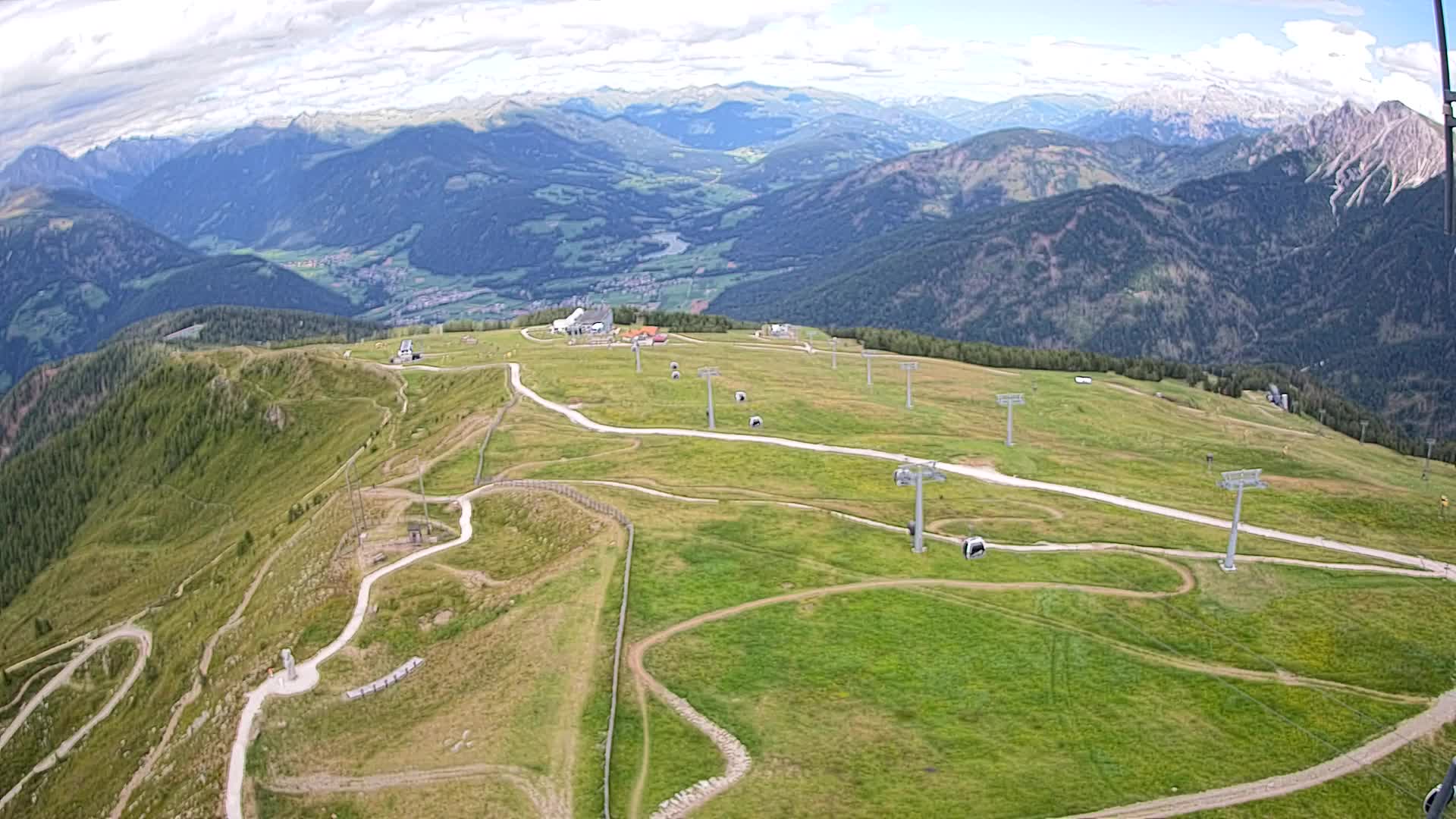 Kronplatz peak | view to Valdaora – Olang