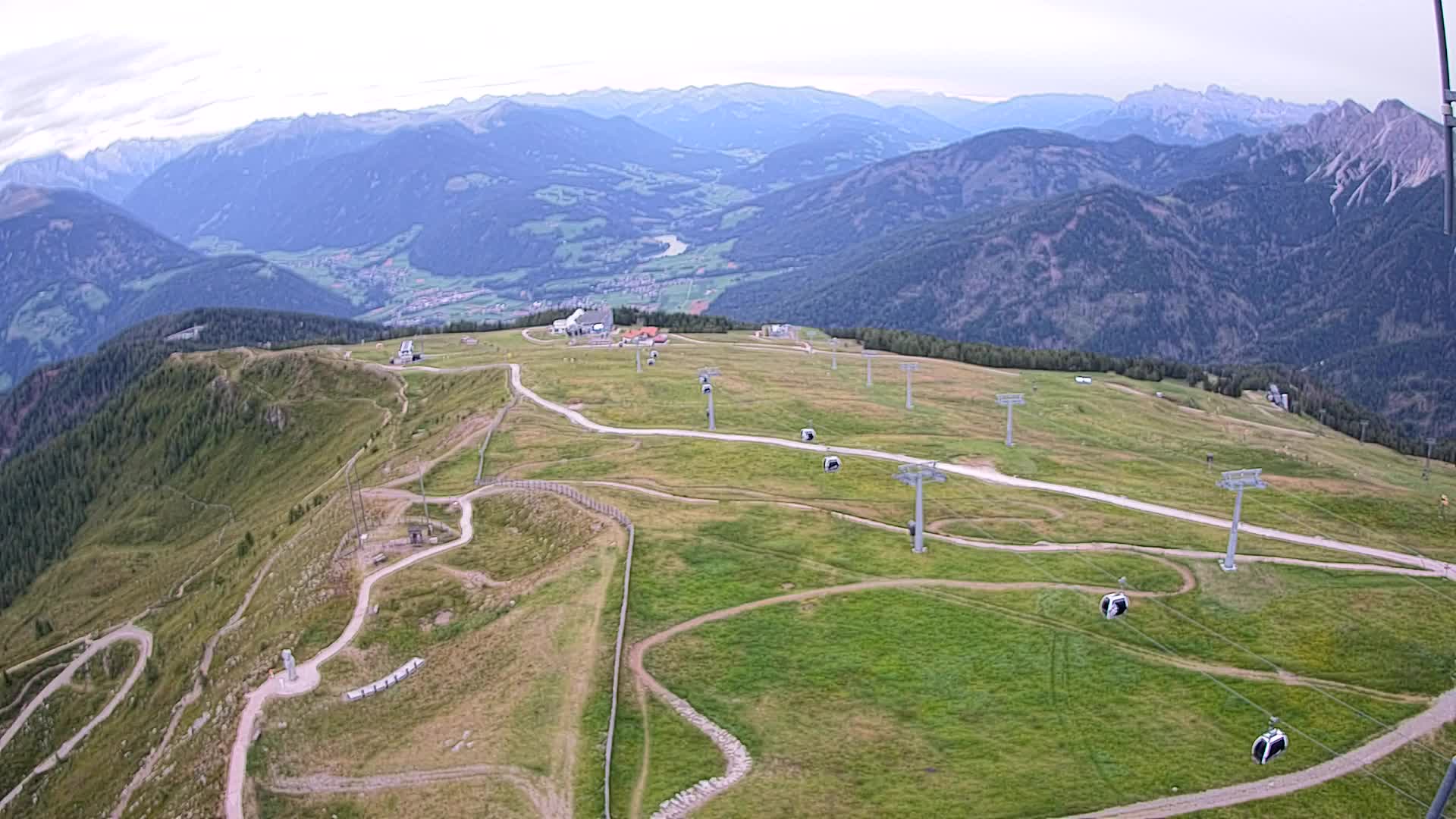 Kronplatz peak | view to Valdaora – Olang