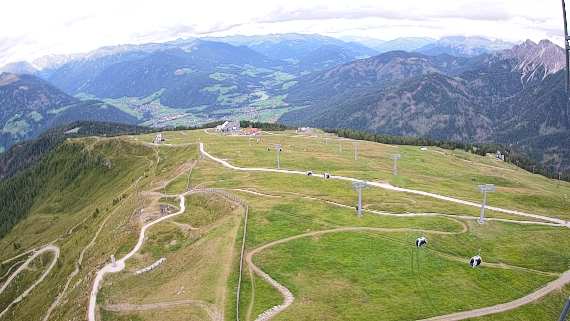 Kronplatz peak | view to Valdaora – Olang