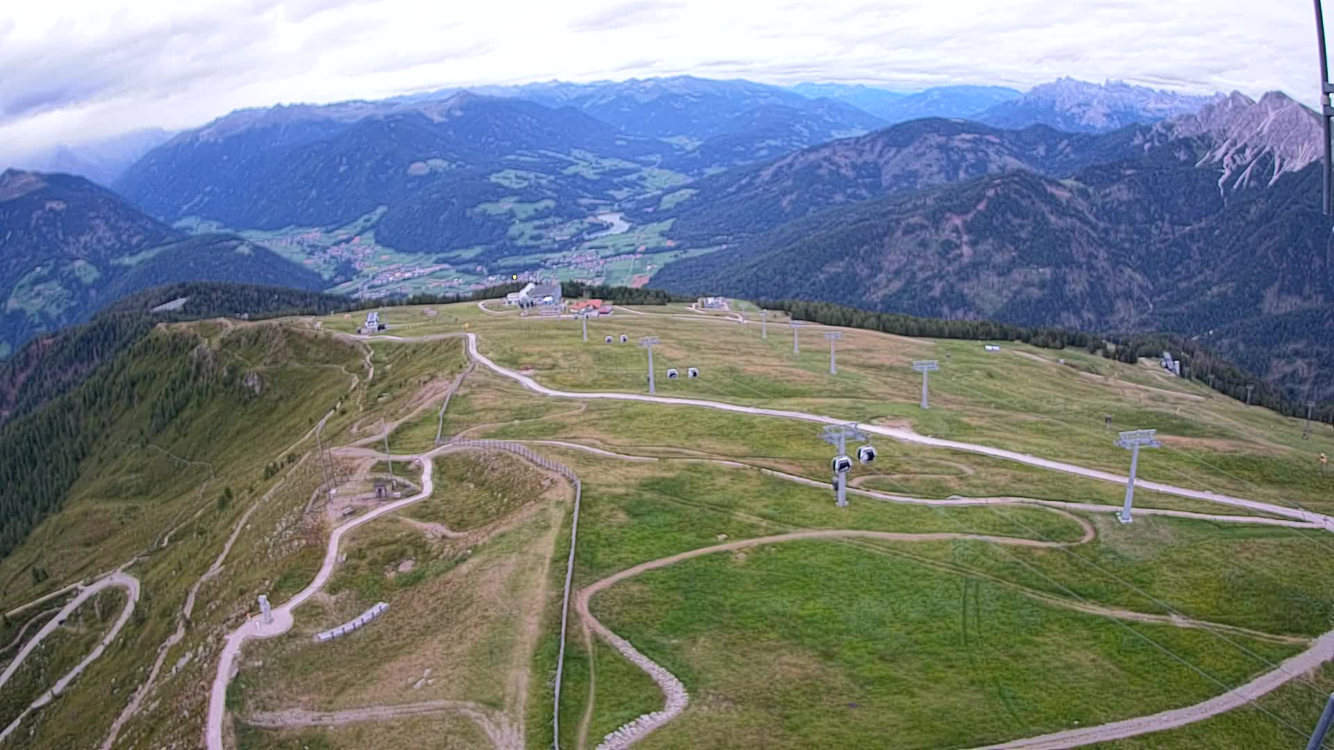 Kronplatz peak | view to Valdaora – Olang