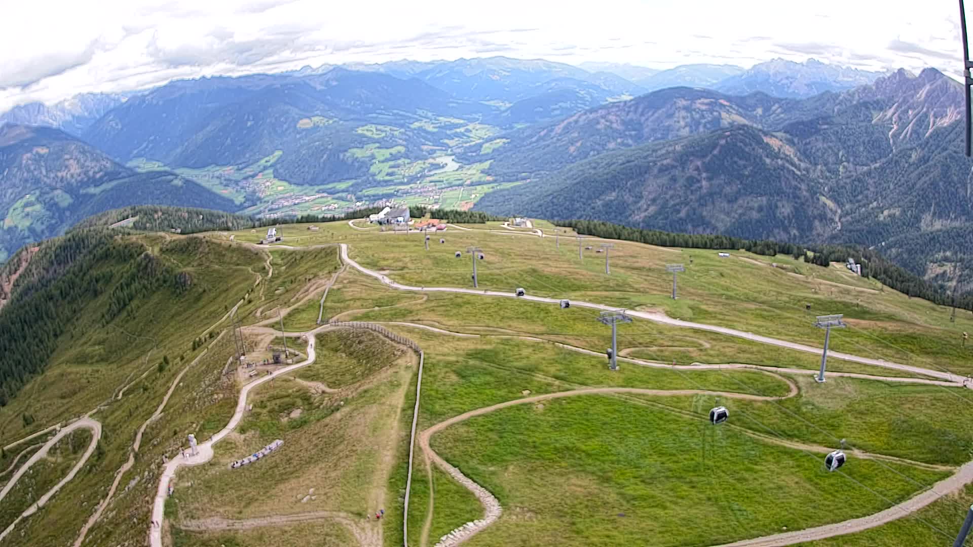 Kronplatz peak | view to Valdaora – Olang
