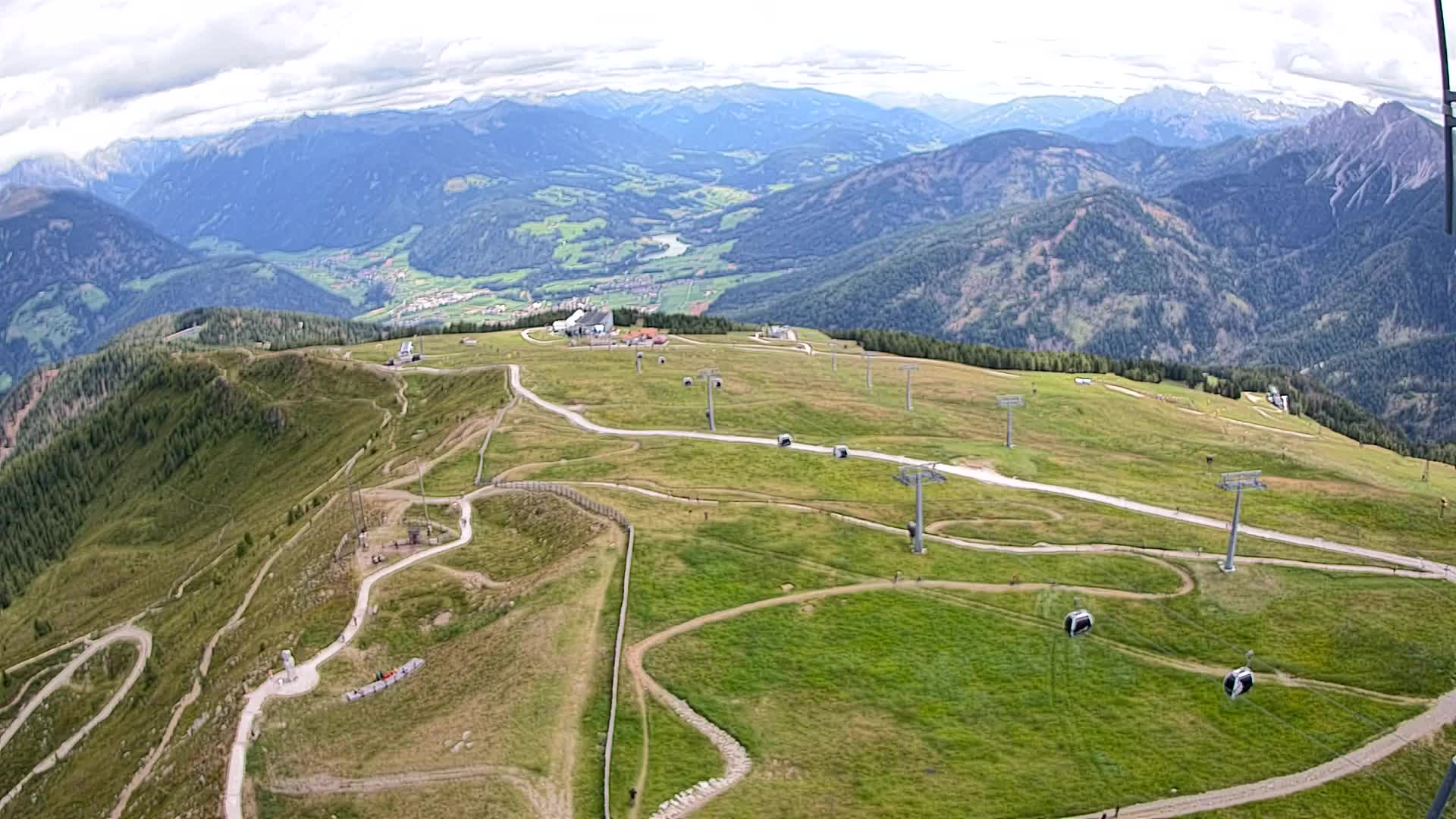 Kronplatz peak | view to Valdaora – Olang