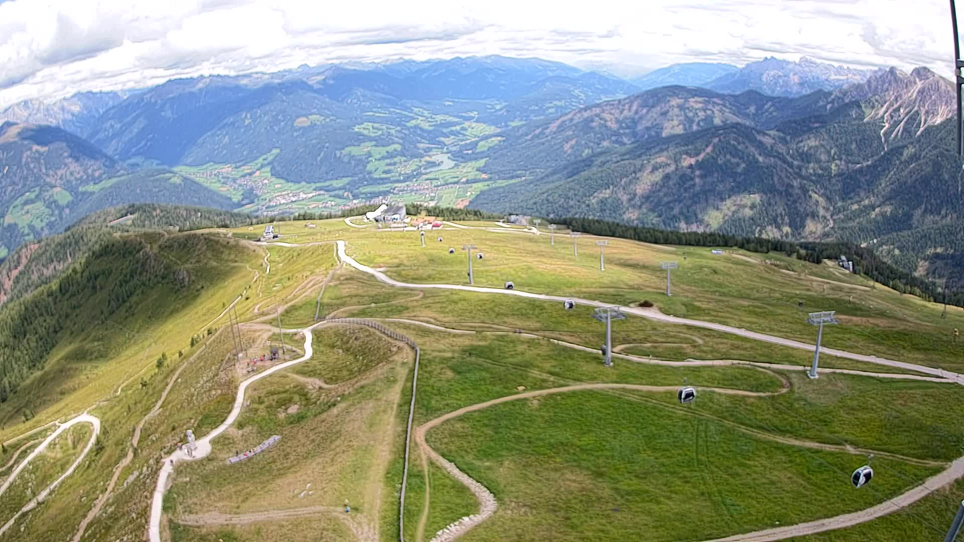 Kronplatz peak | view to Valdaora – Olang