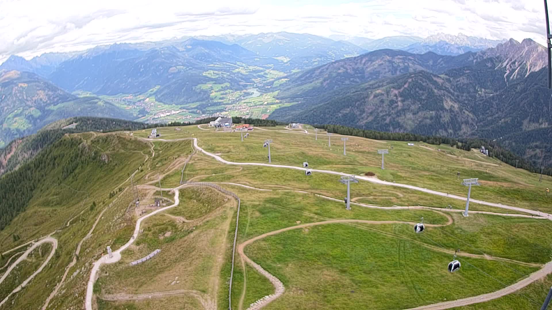 Kronplatz peak | view to Valdaora – Olang