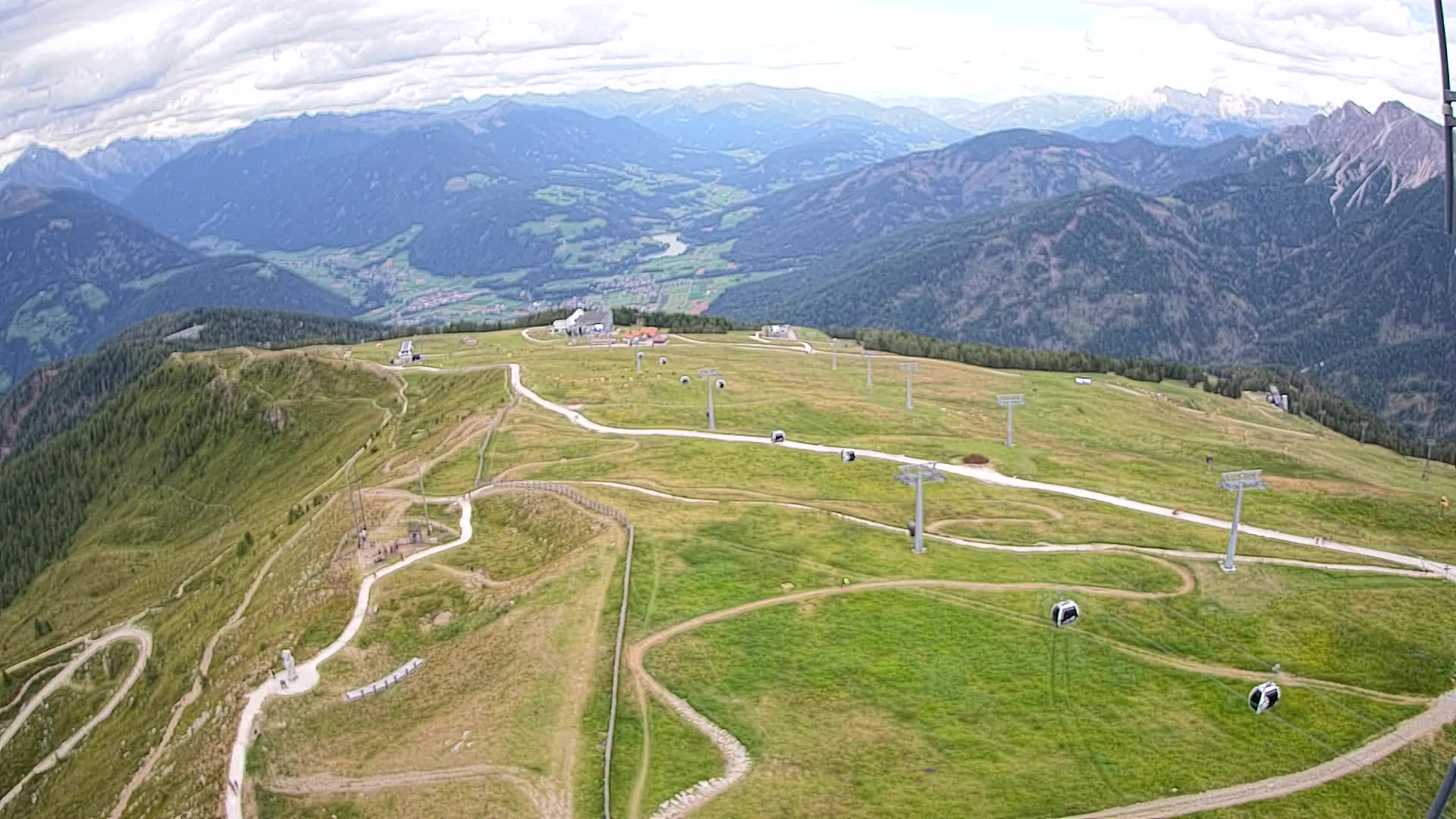 Kronplatz peak | view to Valdaora – Olang