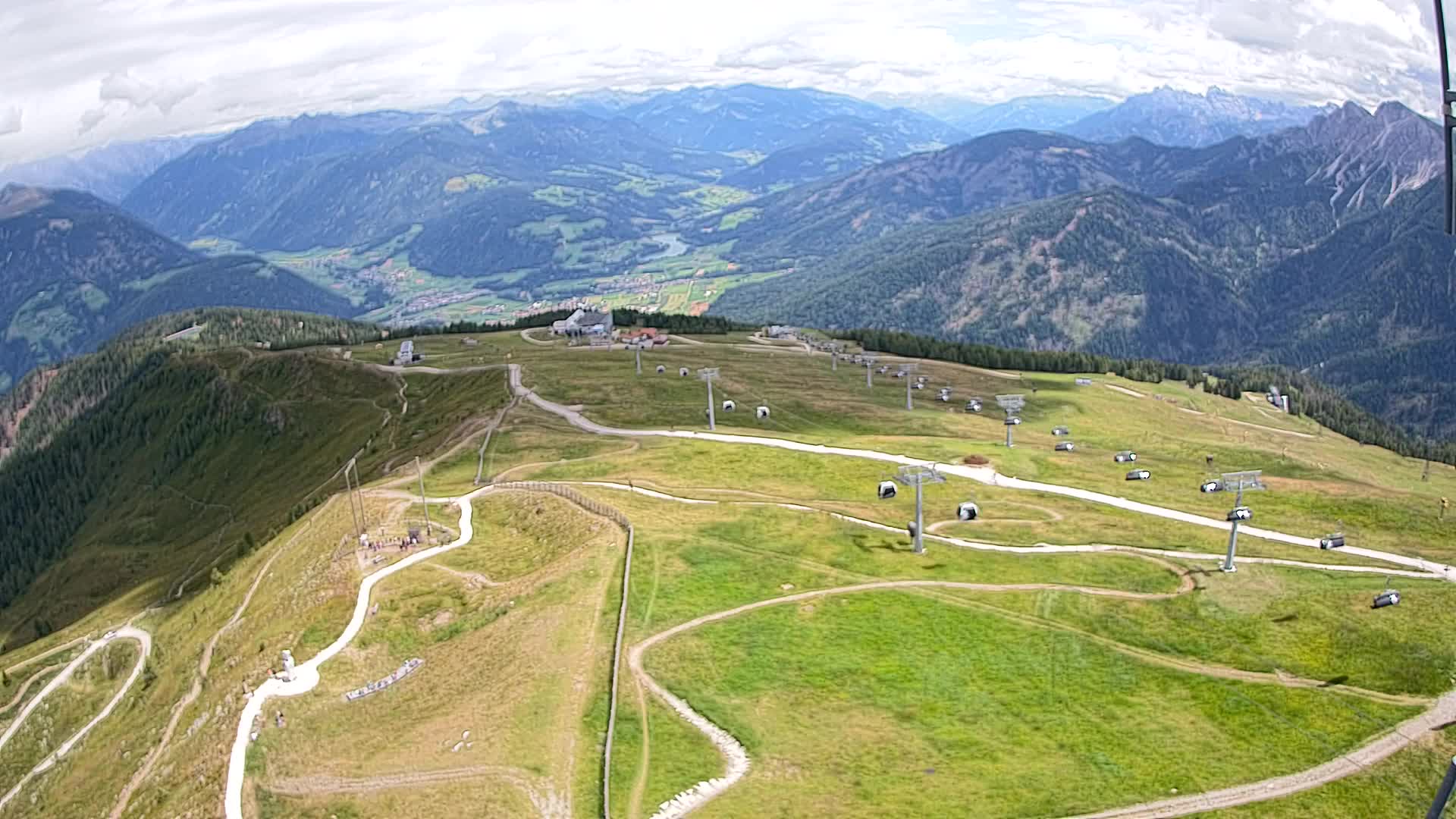 Kronplatz-Gipfel | Blick nach Olang – Valdaora