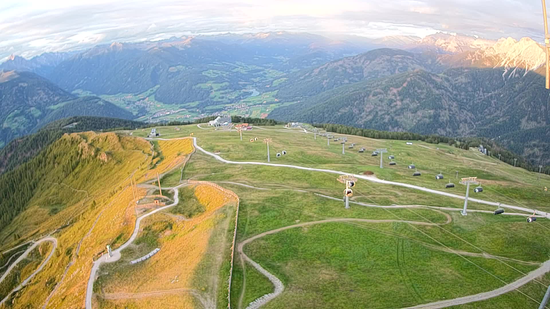 Sommet du Kronplatz | vue sur Valdaora – Olang