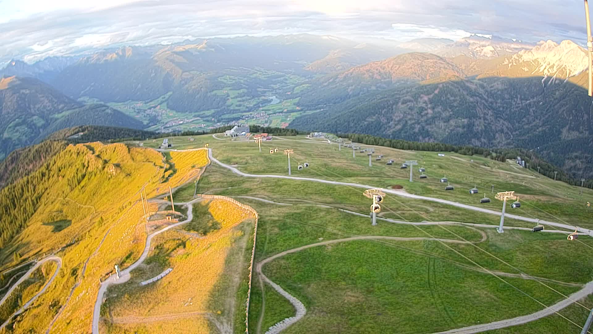 Kronplatz peak | view to Valdaora – Olang