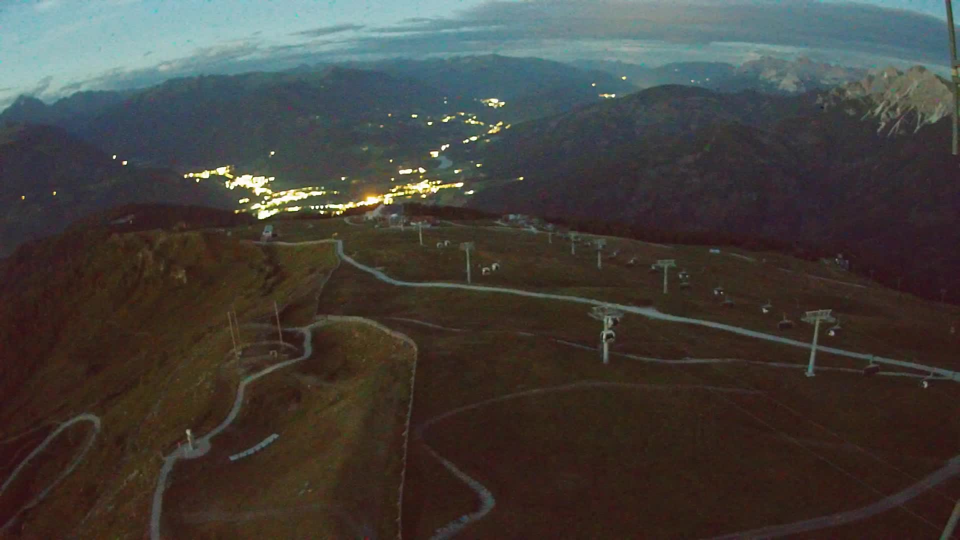 Sommet du Kronplatz | vue sur Valdaora – Olang