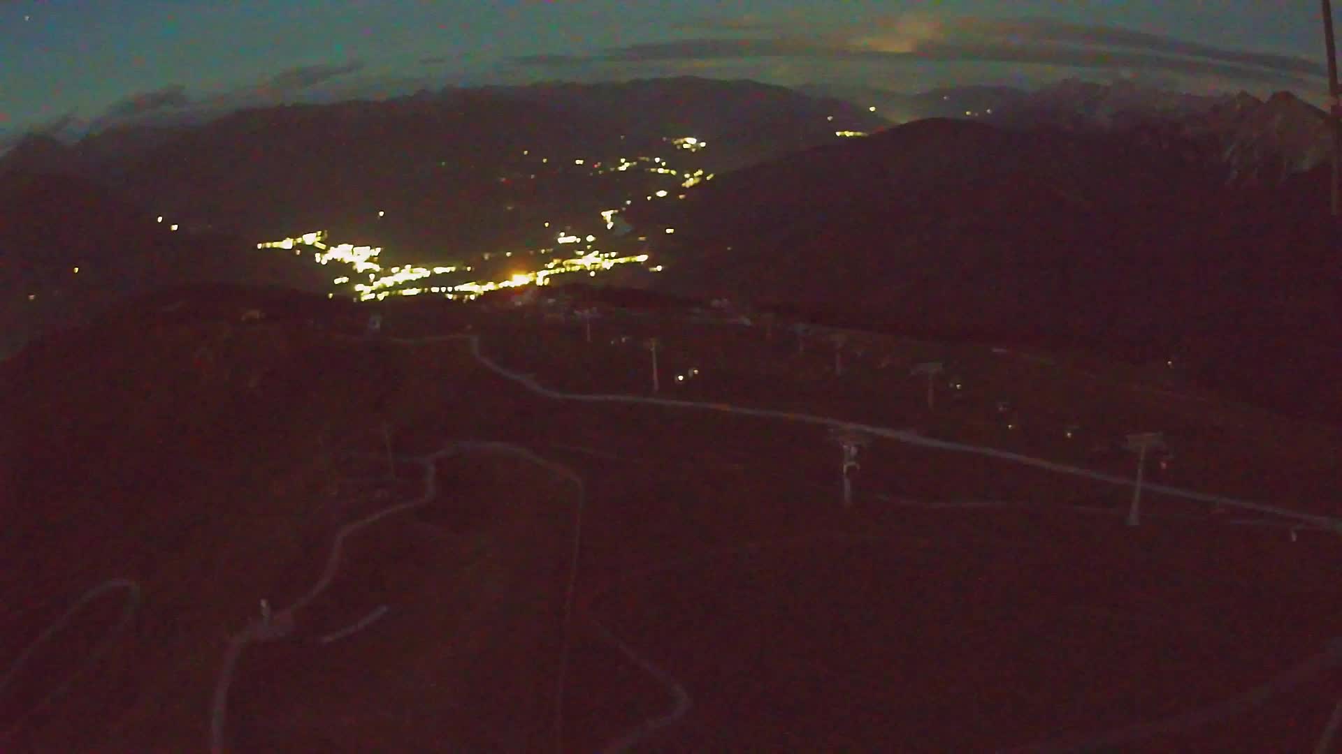Kronplatz peak | view to Valdaora – Olang