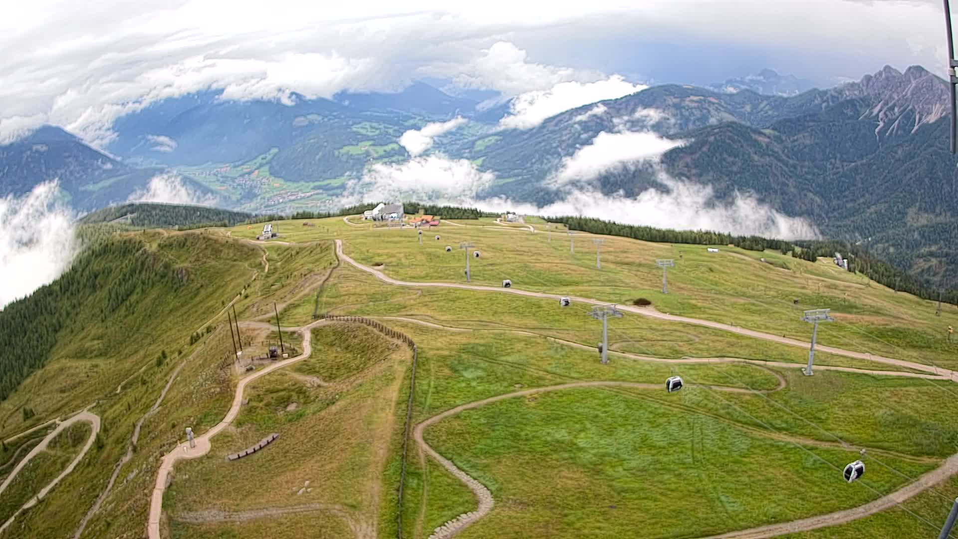 Kronplatz-Gipfel | Blick nach Olang – Valdaora