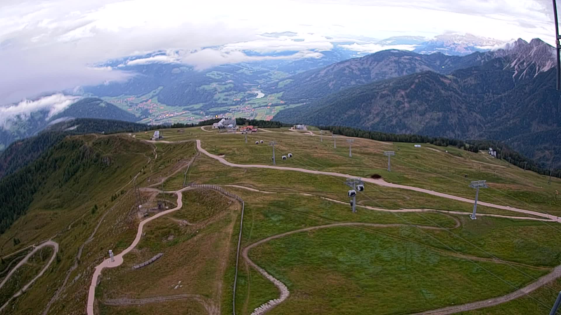 Kronplatz peak | view to Valdaora – Olang