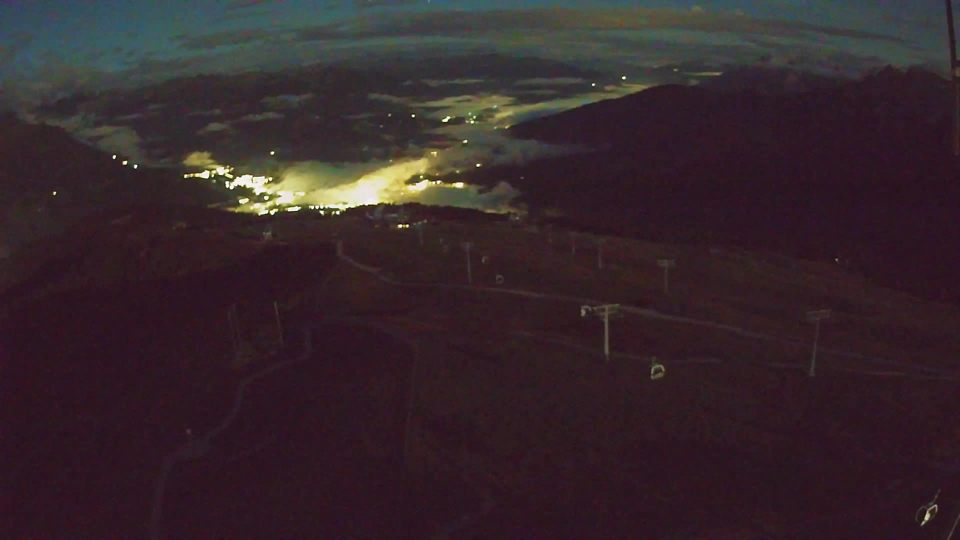 Kronplatz peak | view to Valdaora – Olang