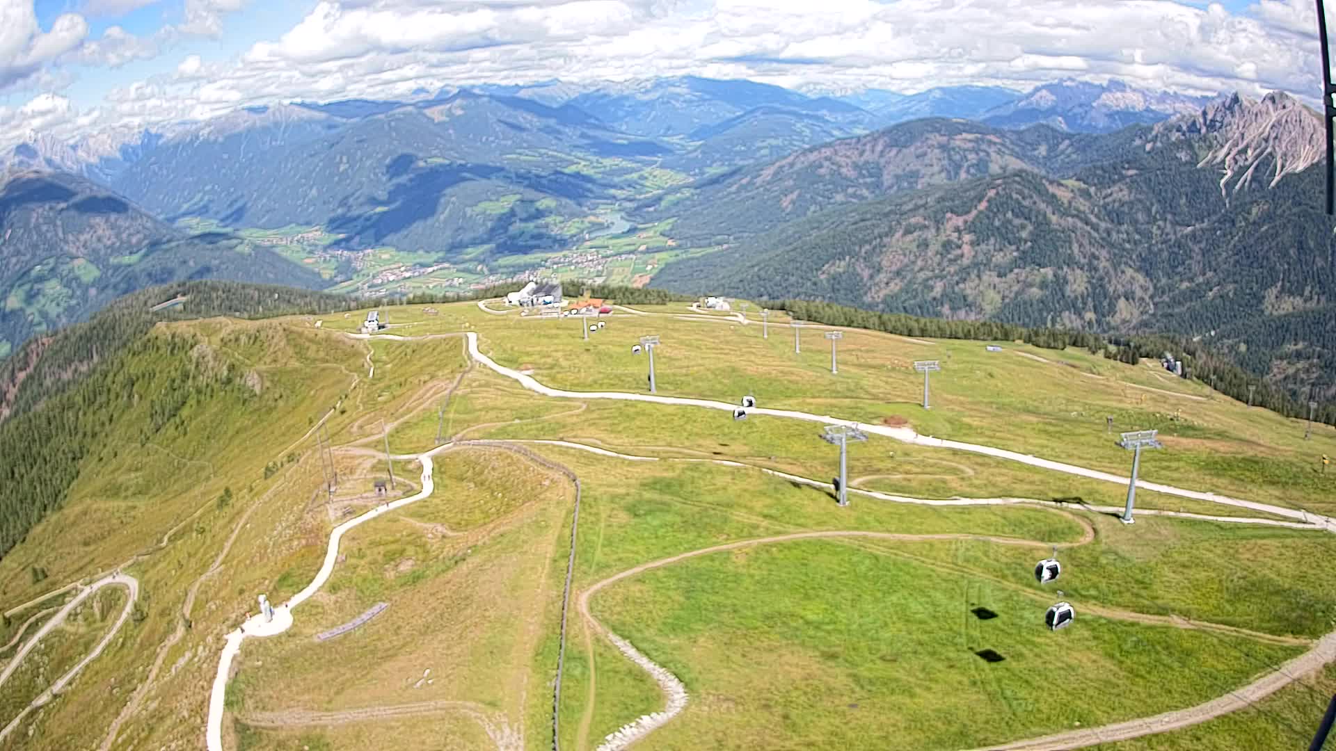 Kronplatz peak | view to Valdaora – Olang