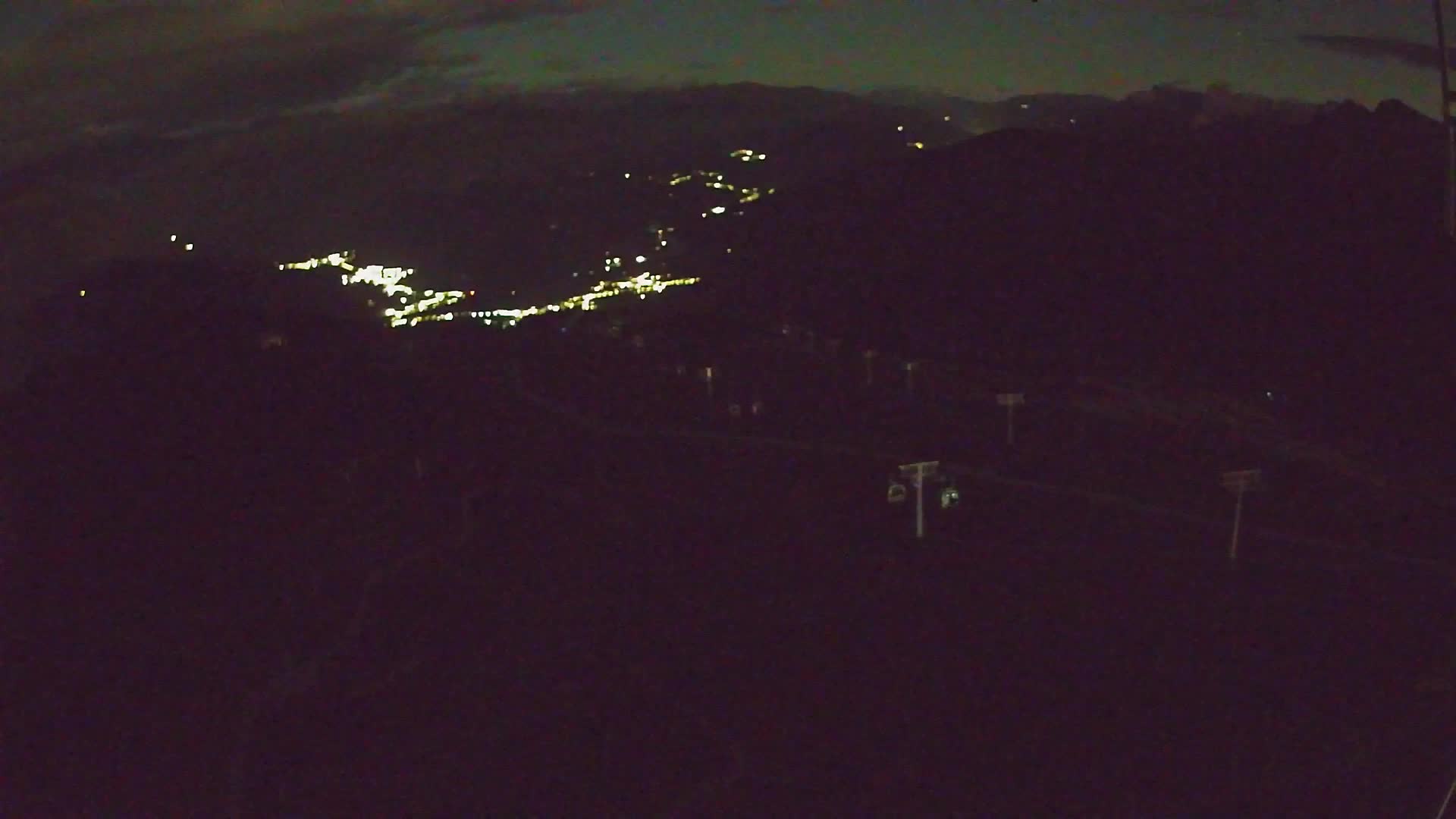 Kronplatz peak | view to Valdaora – Olang