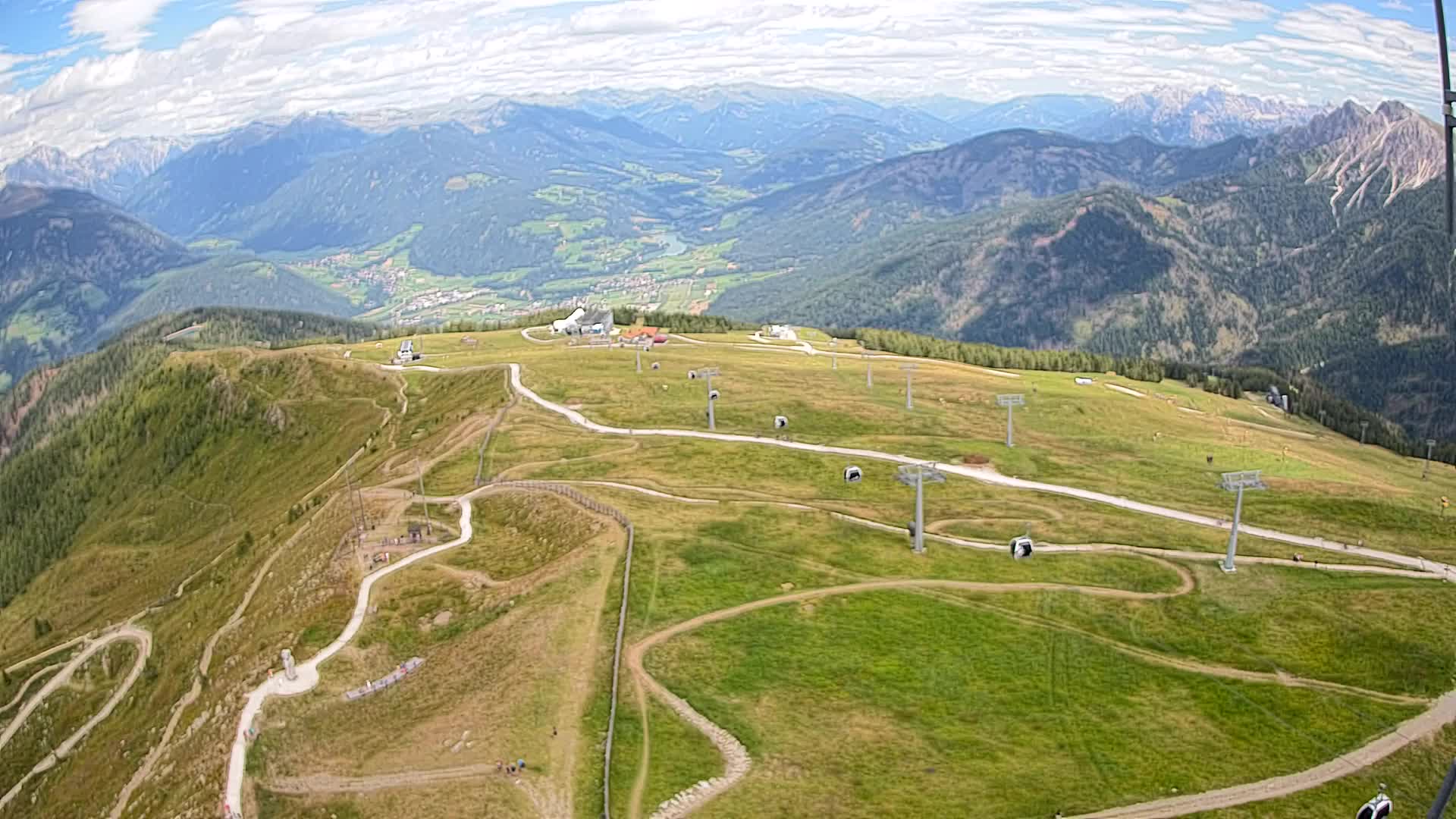 Kronplatz peak | view to Valdaora – Olang