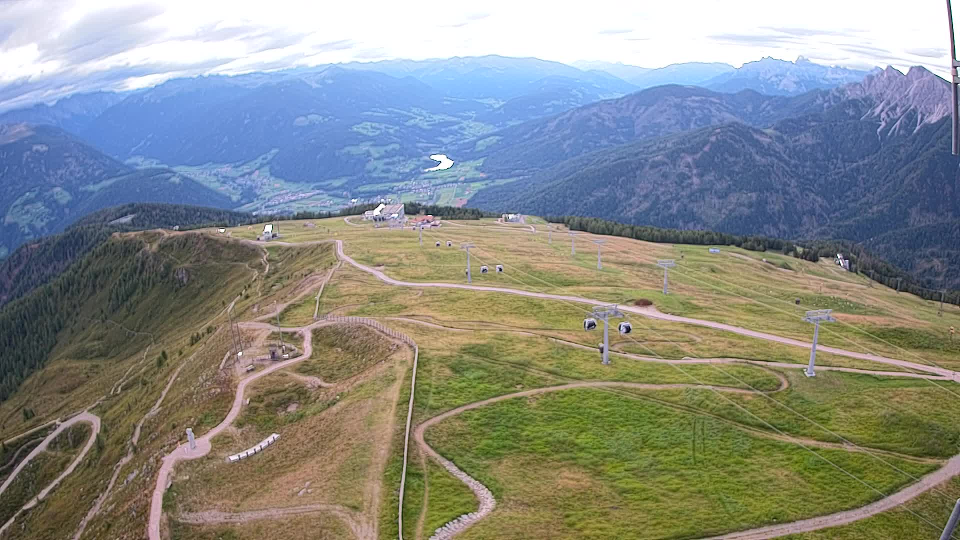 Kronplatz peak | view to Valdaora – Olang