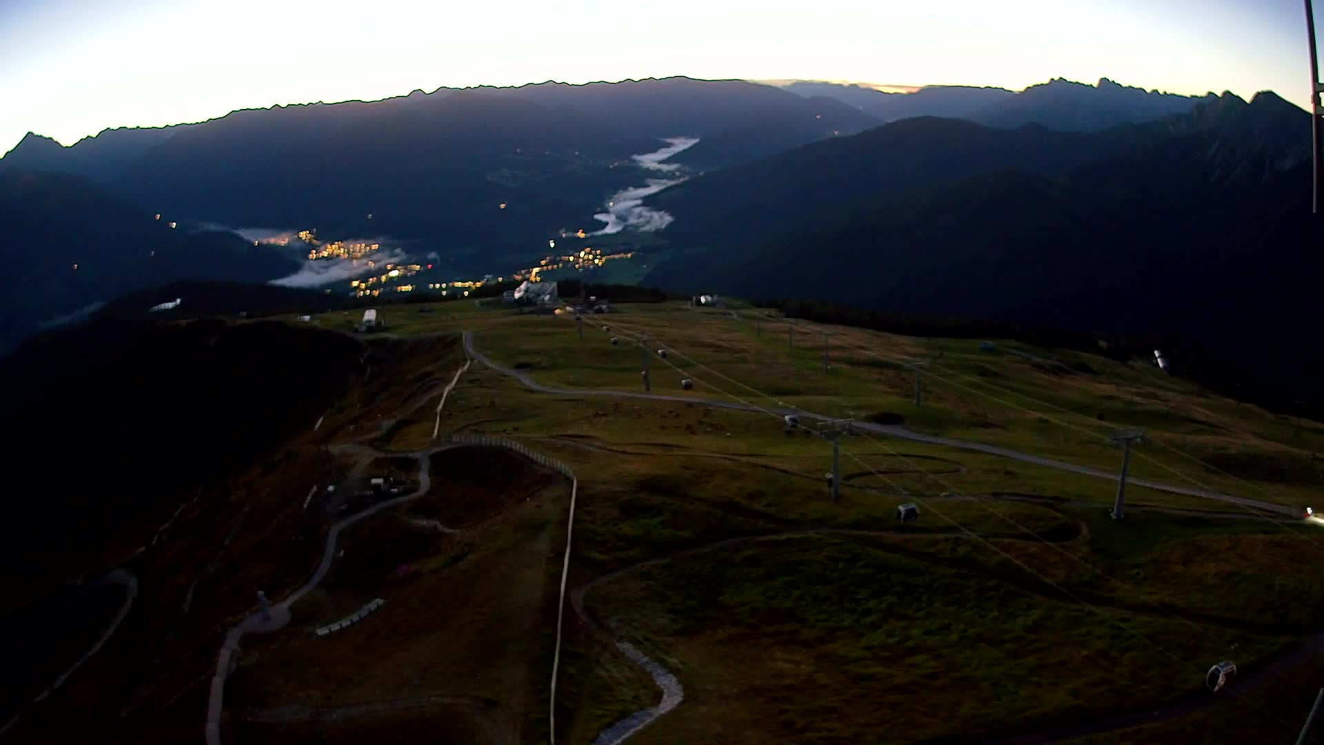 Kronplatz peak | view to Valdaora – Olang