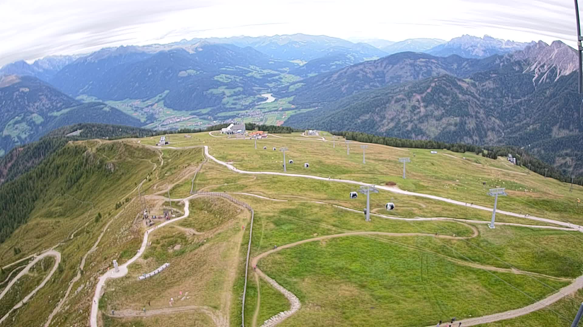 Sommet du Kronplatz | vue sur Valdaora – Olang