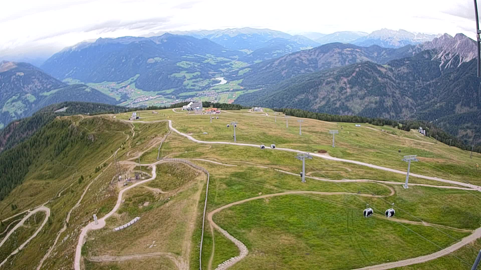 Kronplatz peak | view to Valdaora – Olang
