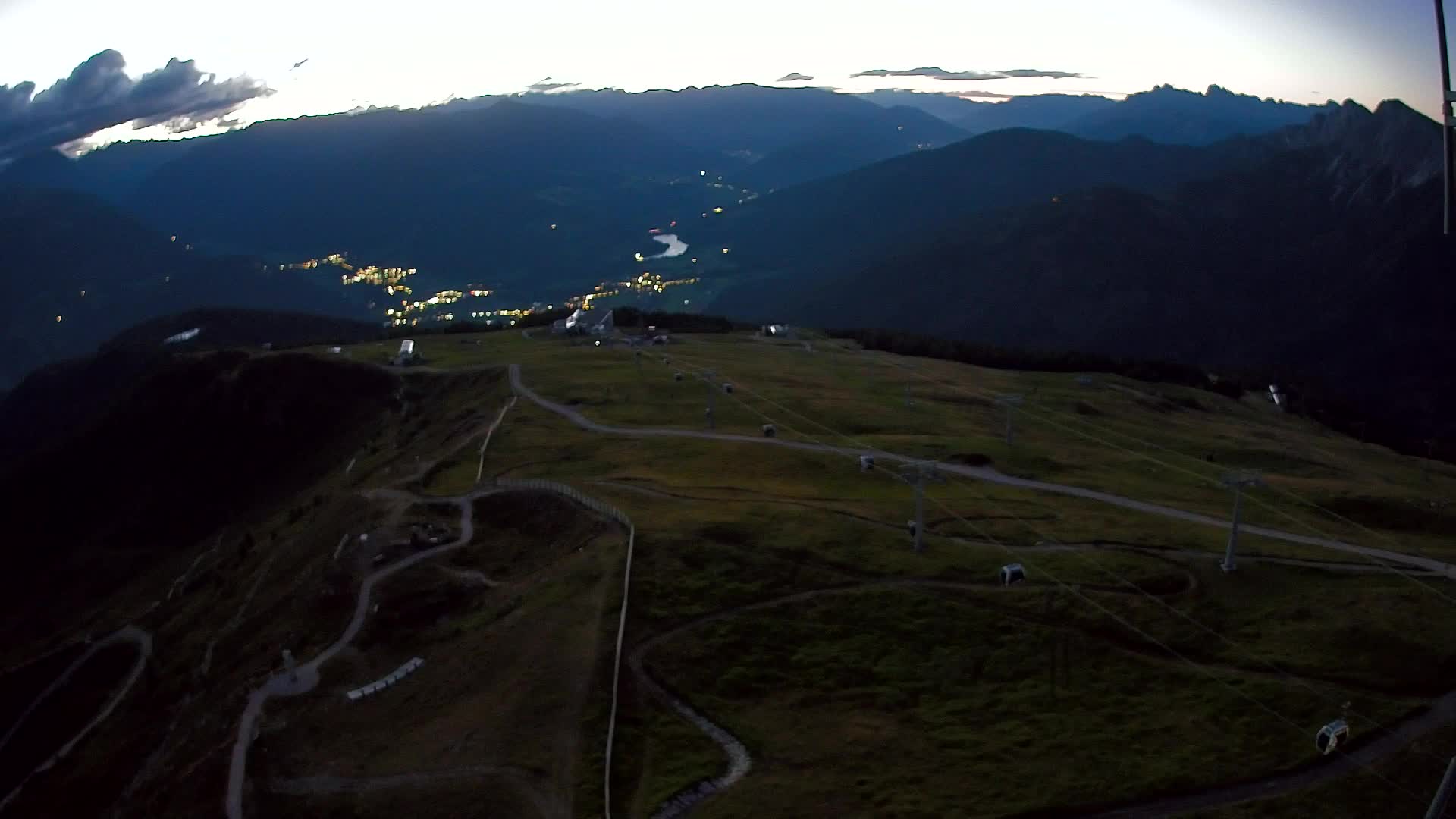 Kronplatz peak | view to Valdaora – Olang