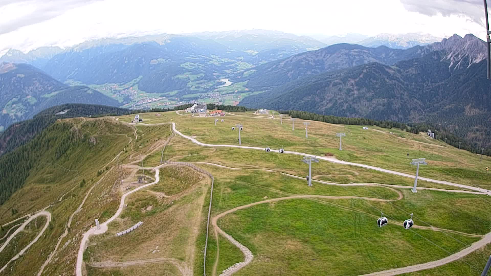 Kronplatz peak | view to Valdaora – Olang
