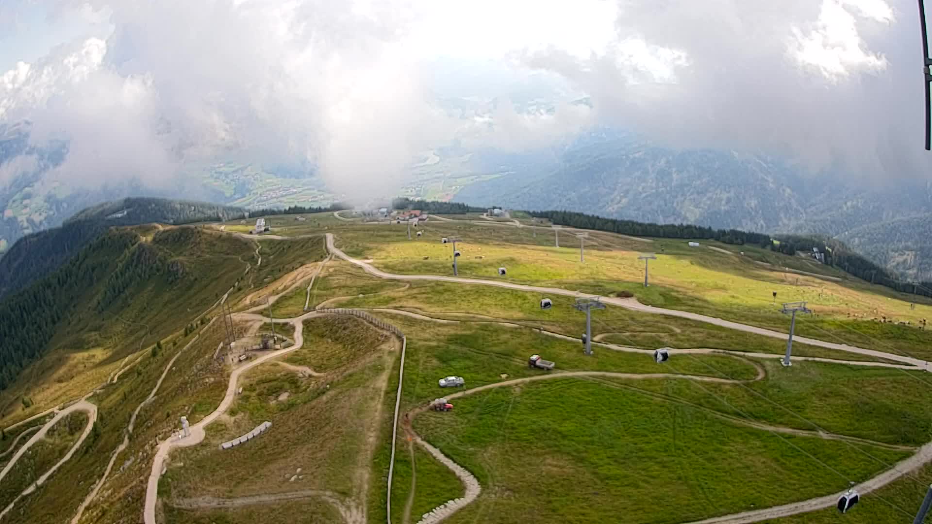 Kronplatz peak | view to Valdaora – Olang