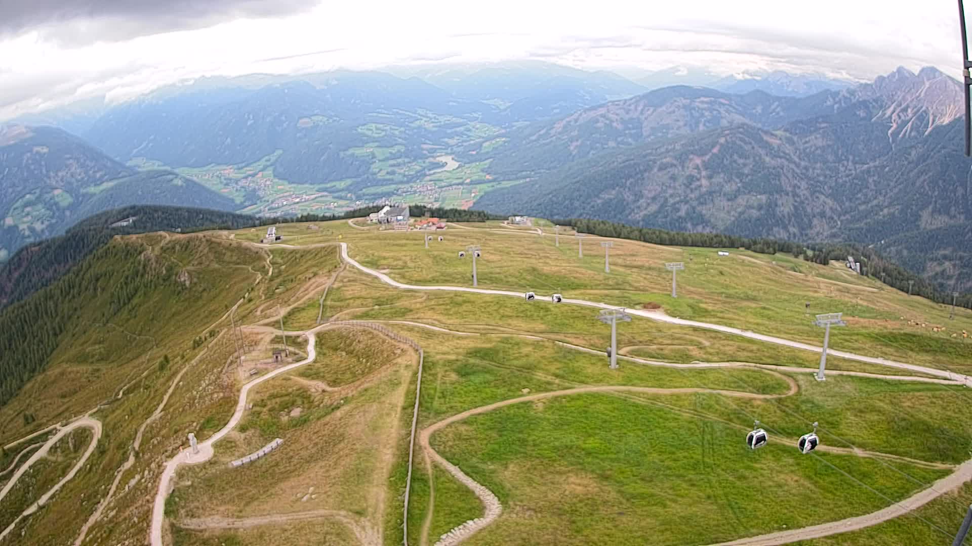 Kronplatz peak | view to Valdaora – Olang