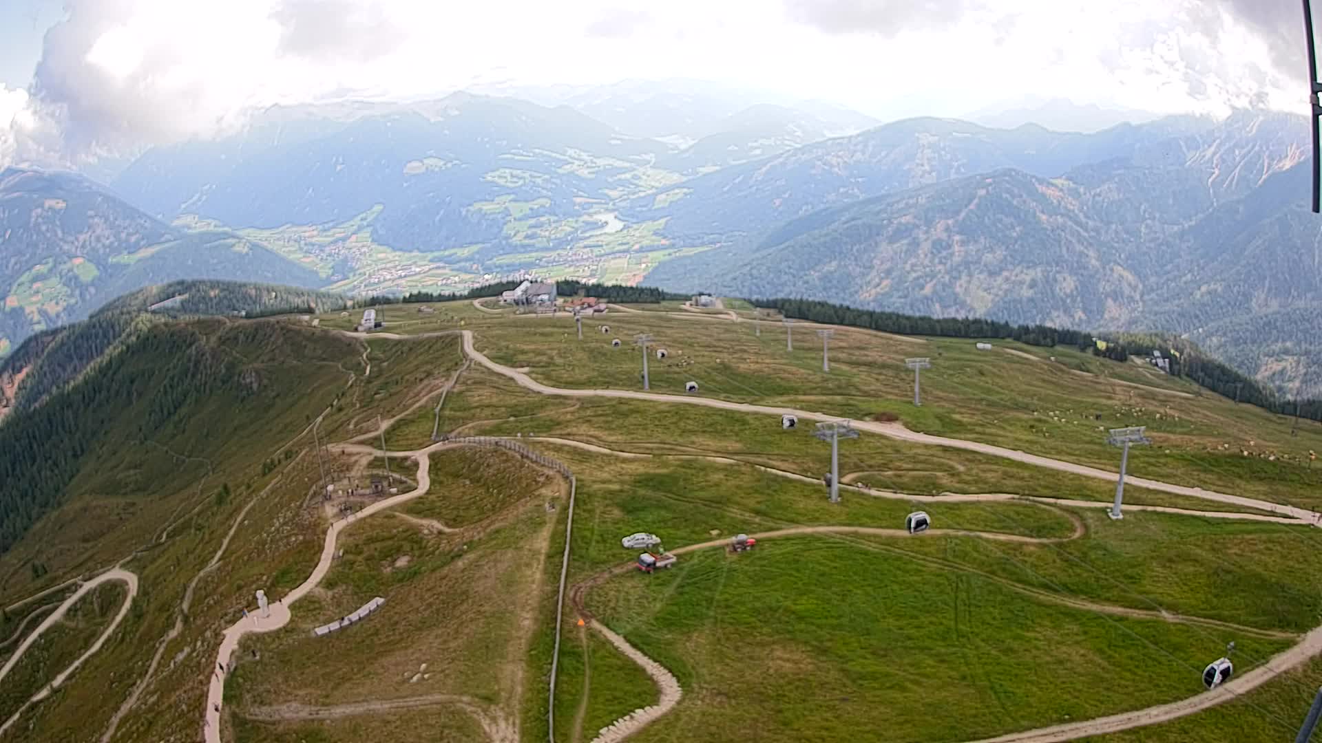 Kronplatz peak | view to Valdaora – Olang
