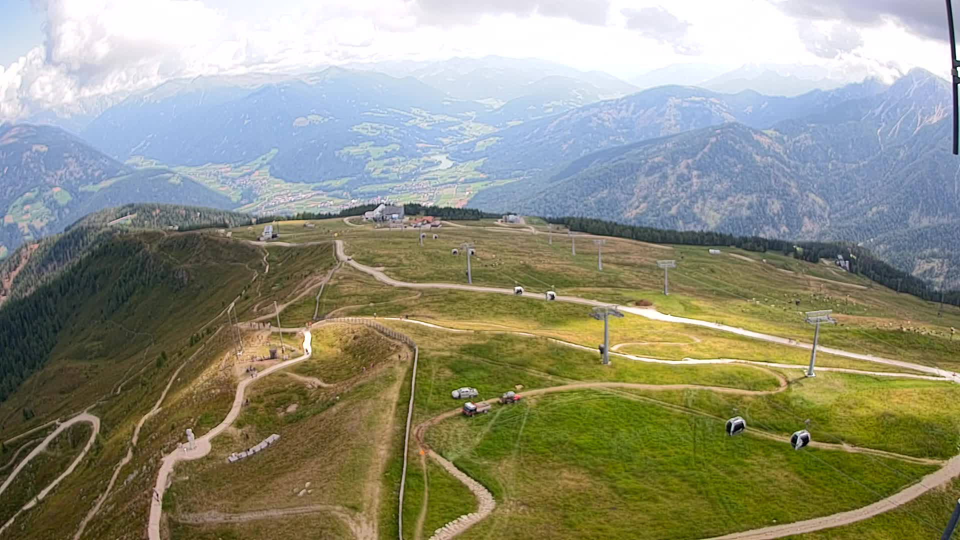 Kronplatz-Gipfel | Blick nach Olang – Valdaora