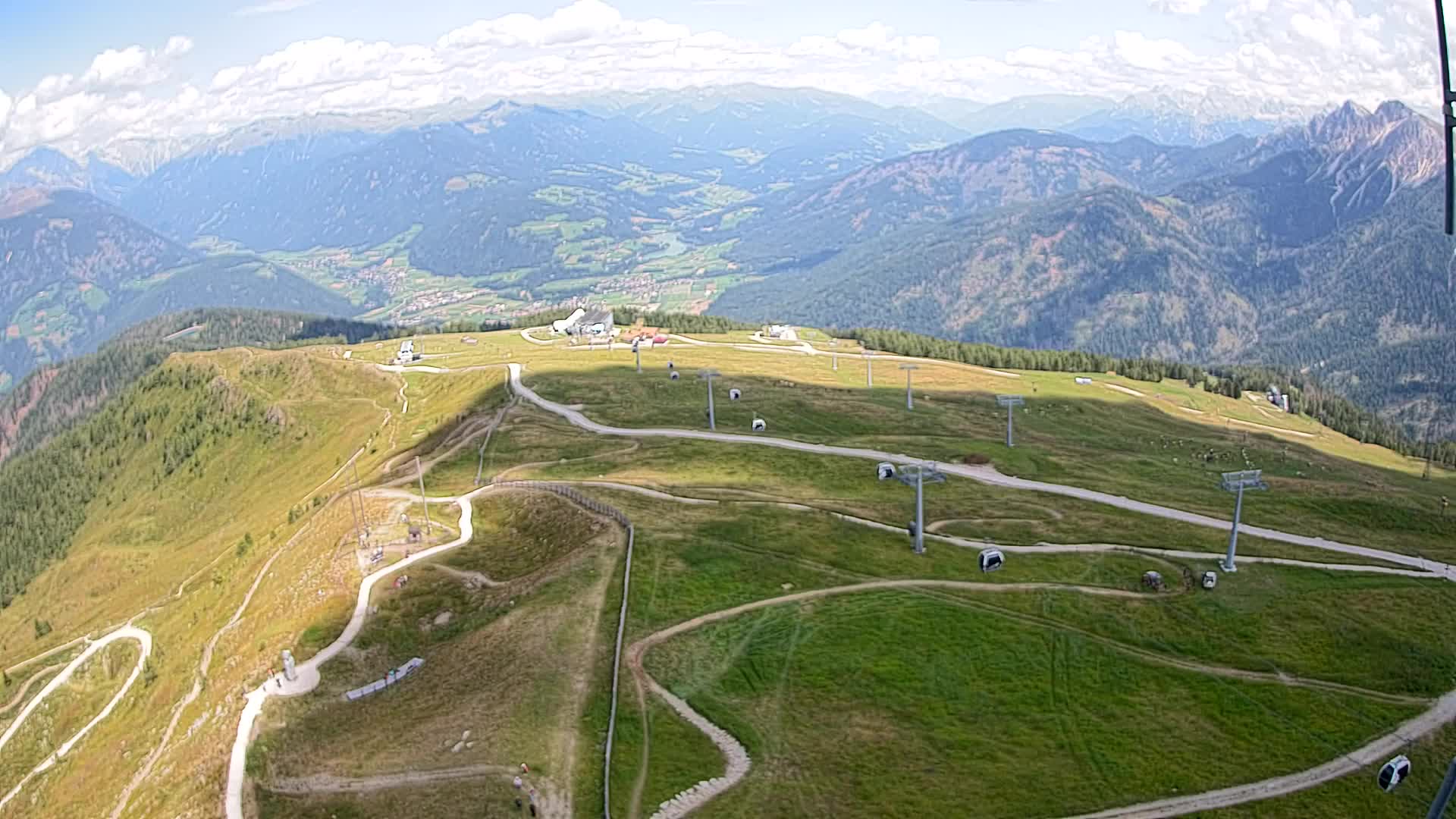 Kronplatz peak | view to Valdaora – Olang