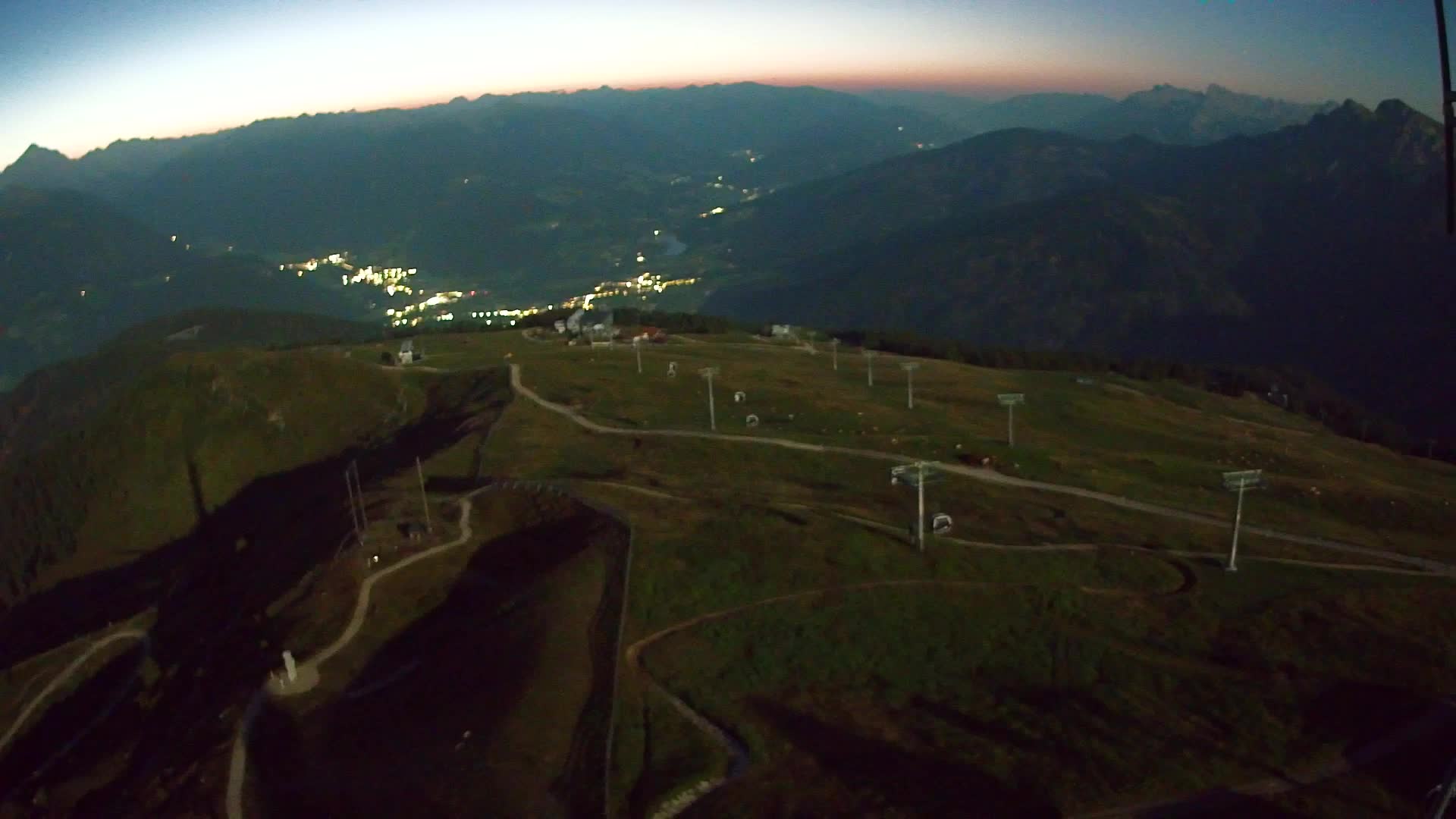 Kronplatz peak | view to Valdaora – Olang