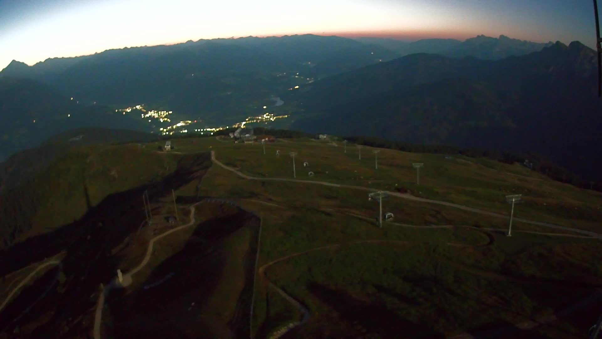 Kronplatz peak | view to Valdaora – Olang