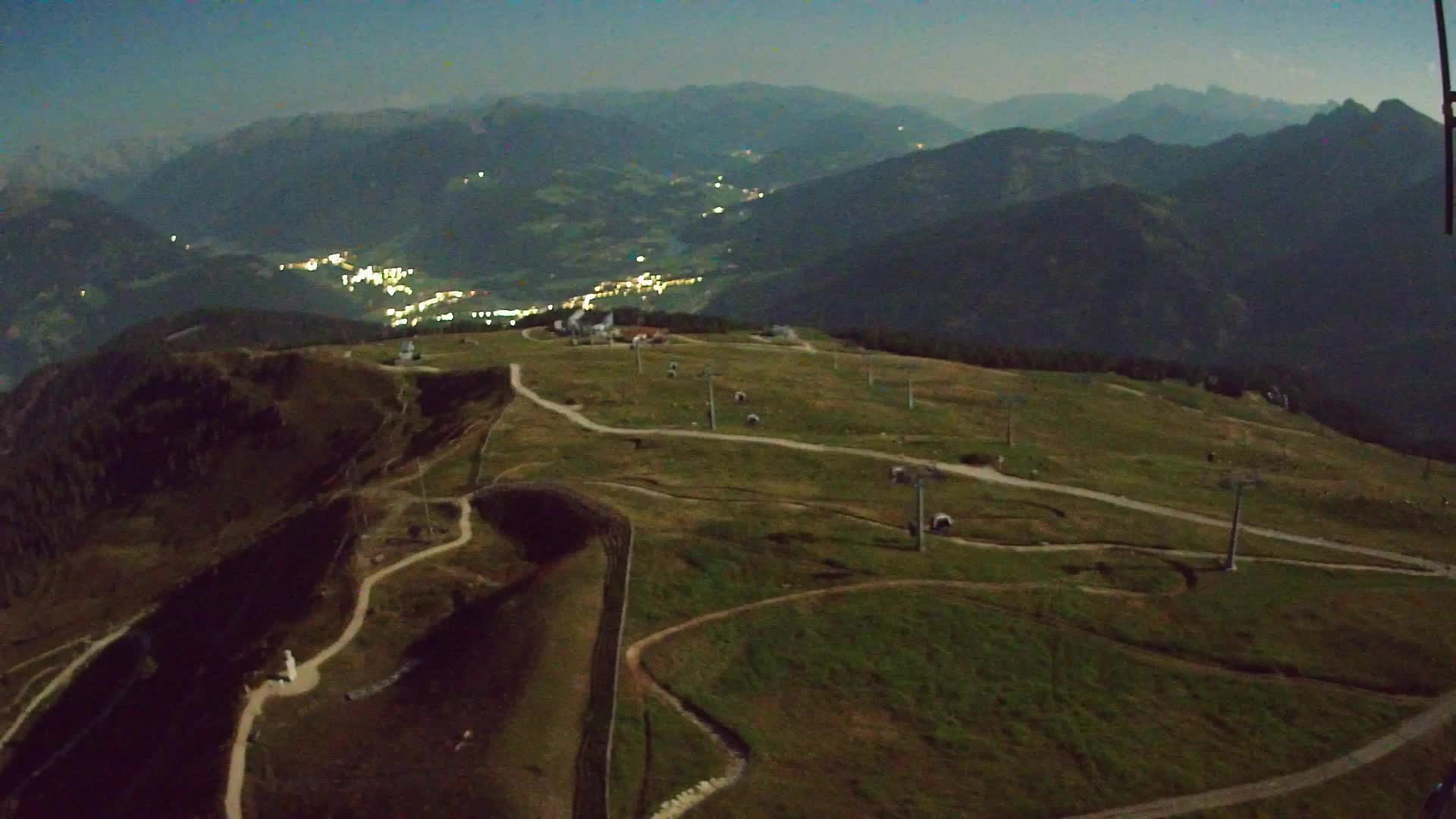 Kronplatz peak | view to Valdaora – Olang