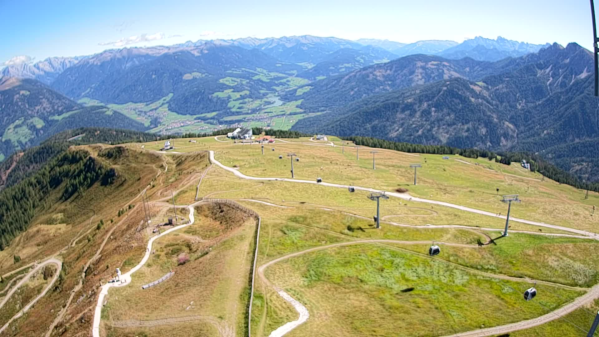 Kronplatz peak | view to Valdaora – Olang