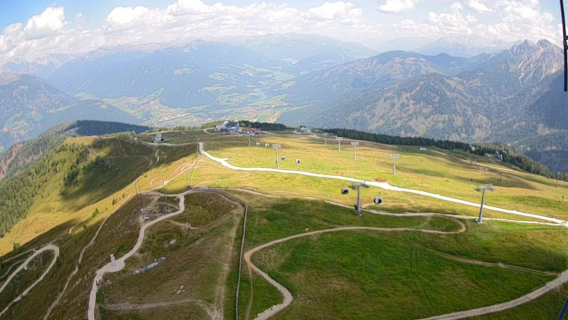 Kronplatz peak | view to Valdaora – Olang