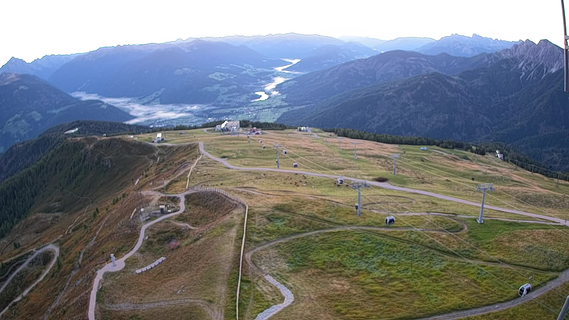 Kronplatz peak | view to Valdaora – Olang