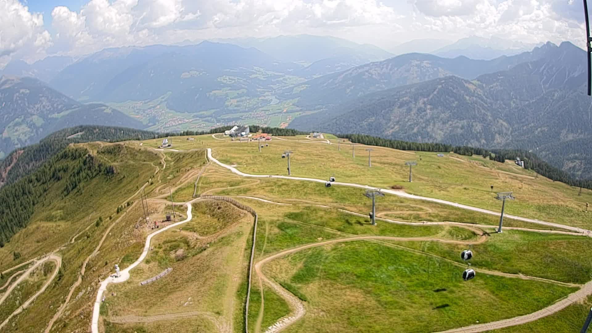 Kronplatz peak | view to Valdaora – Olang