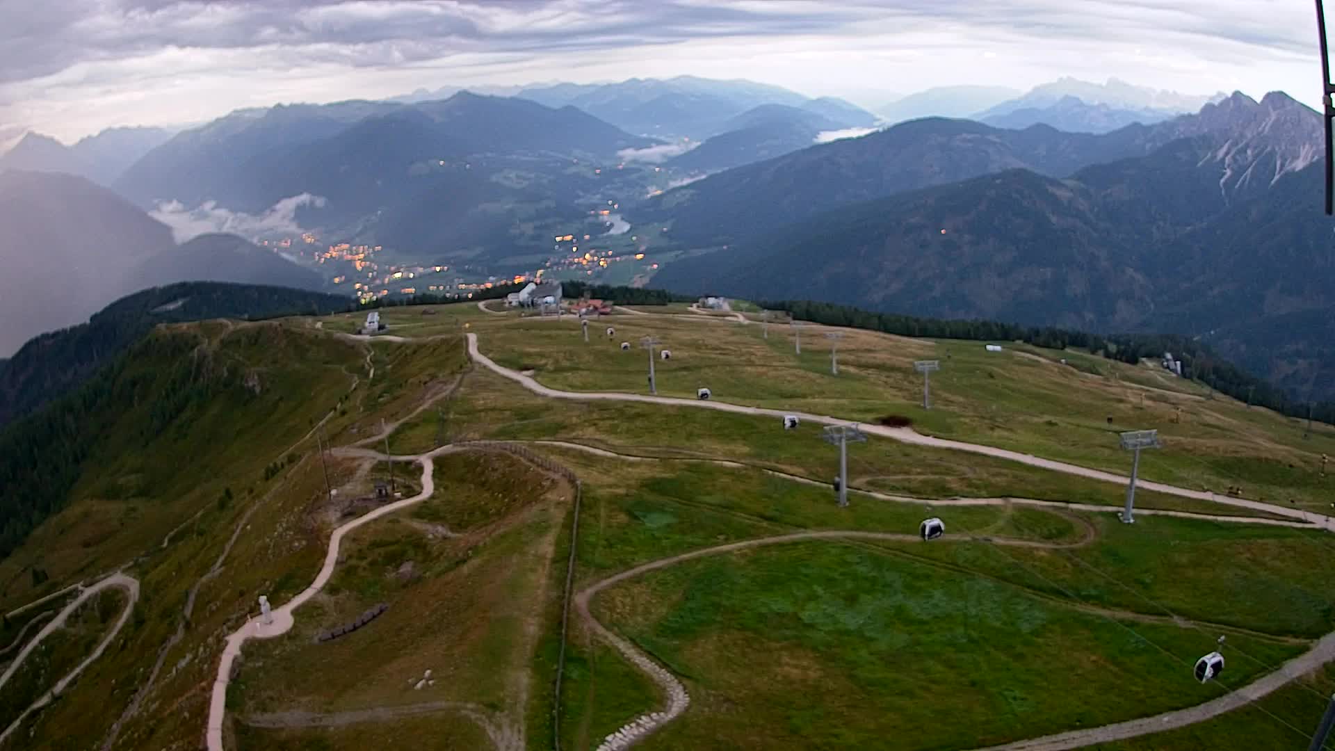 Sommet du Kronplatz | vue sur Valdaora – Olang