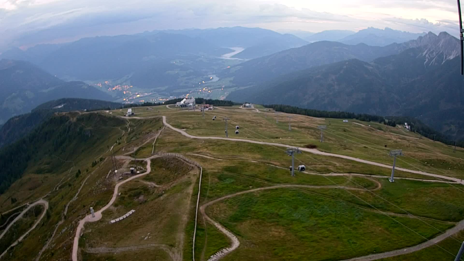 Kronplatz peak | view to Valdaora – Olang