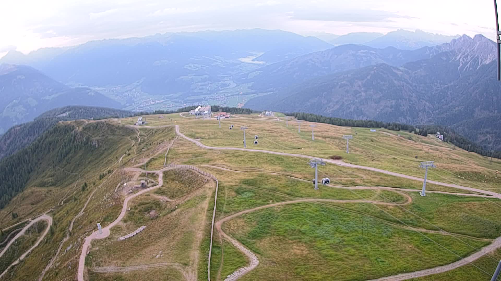 Kronplatz peak | view to Valdaora – Olang