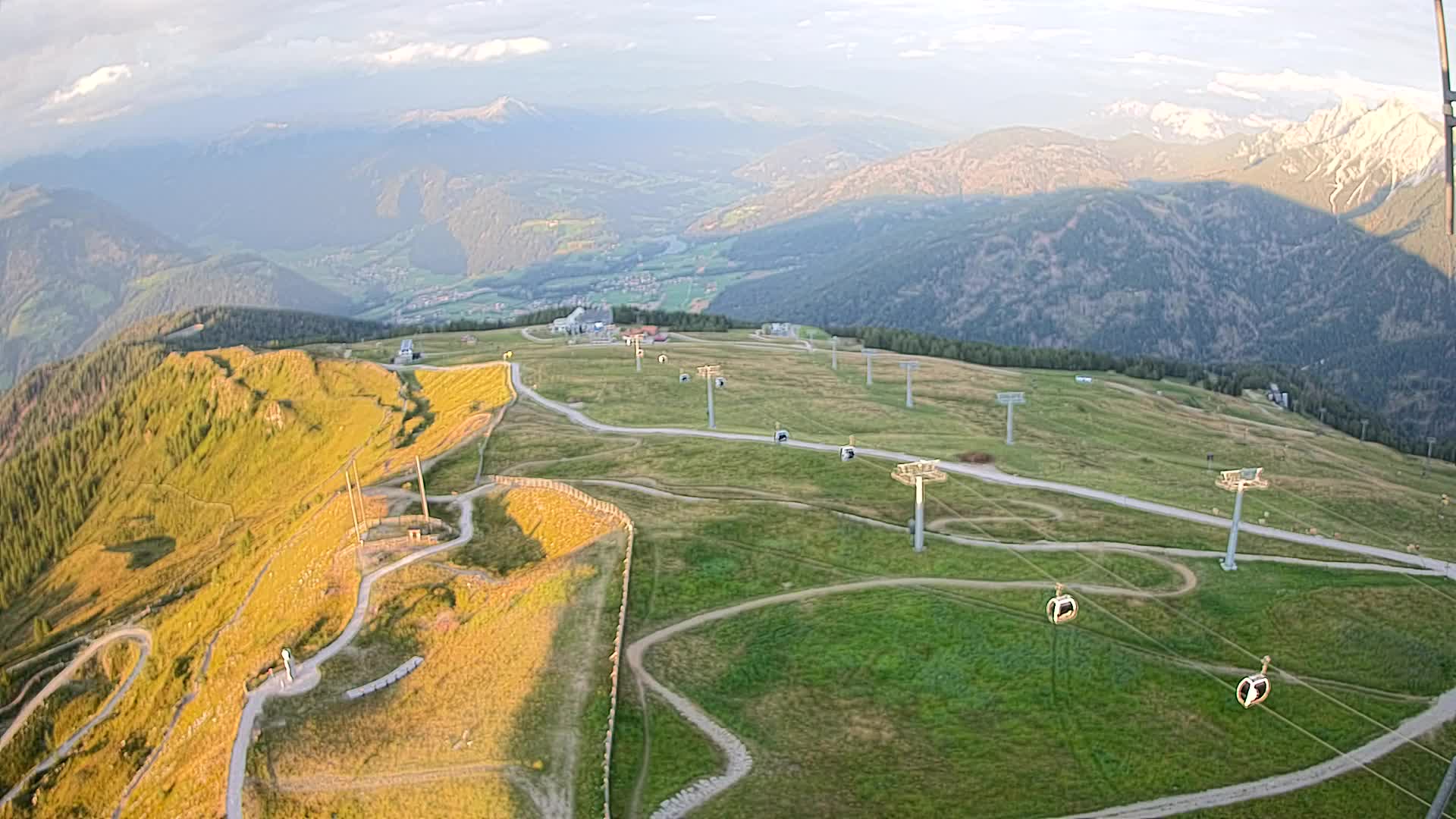 Kronplatz peak | view to Valdaora – Olang