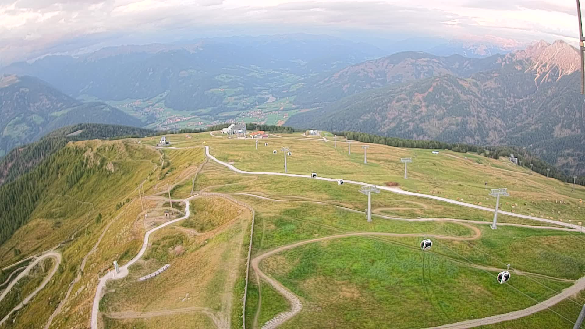 Kronplatz peak | view to Valdaora – Olang