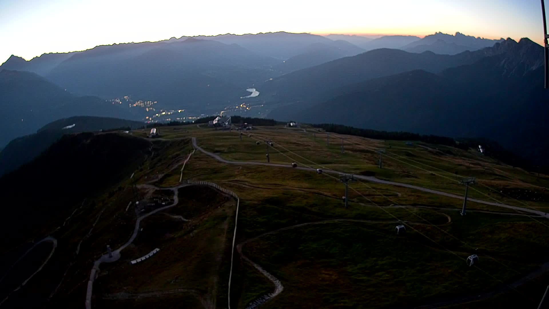 Kronplatz peak | view to Valdaora – Olang
