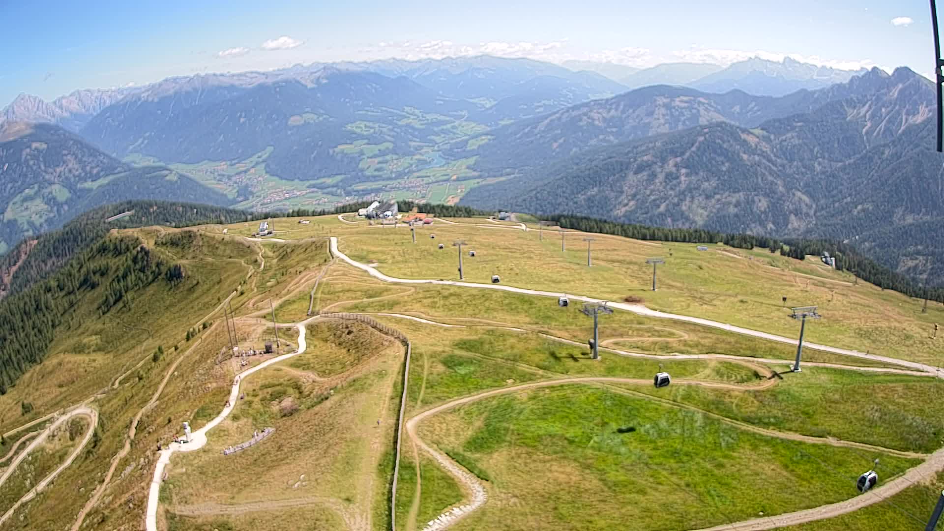 Kronplatz peak | view to Valdaora – Olang