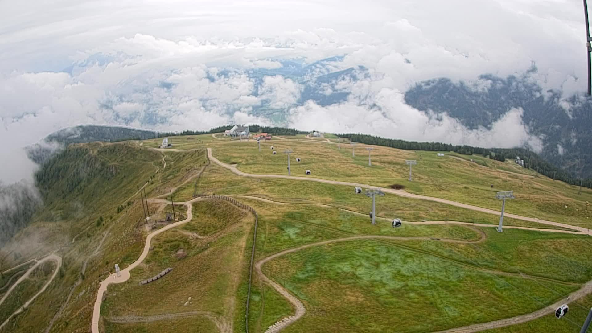 Kronplatz peak | view to Valdaora – Olang