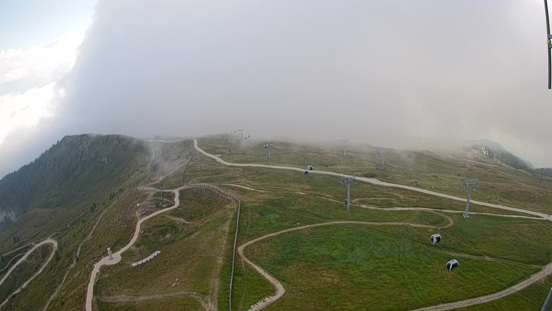 Kronplatz peak | view to Valdaora – Olang