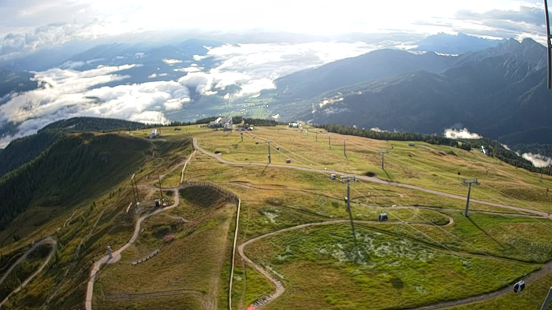Kronplatz peak | view to Valdaora – Olang