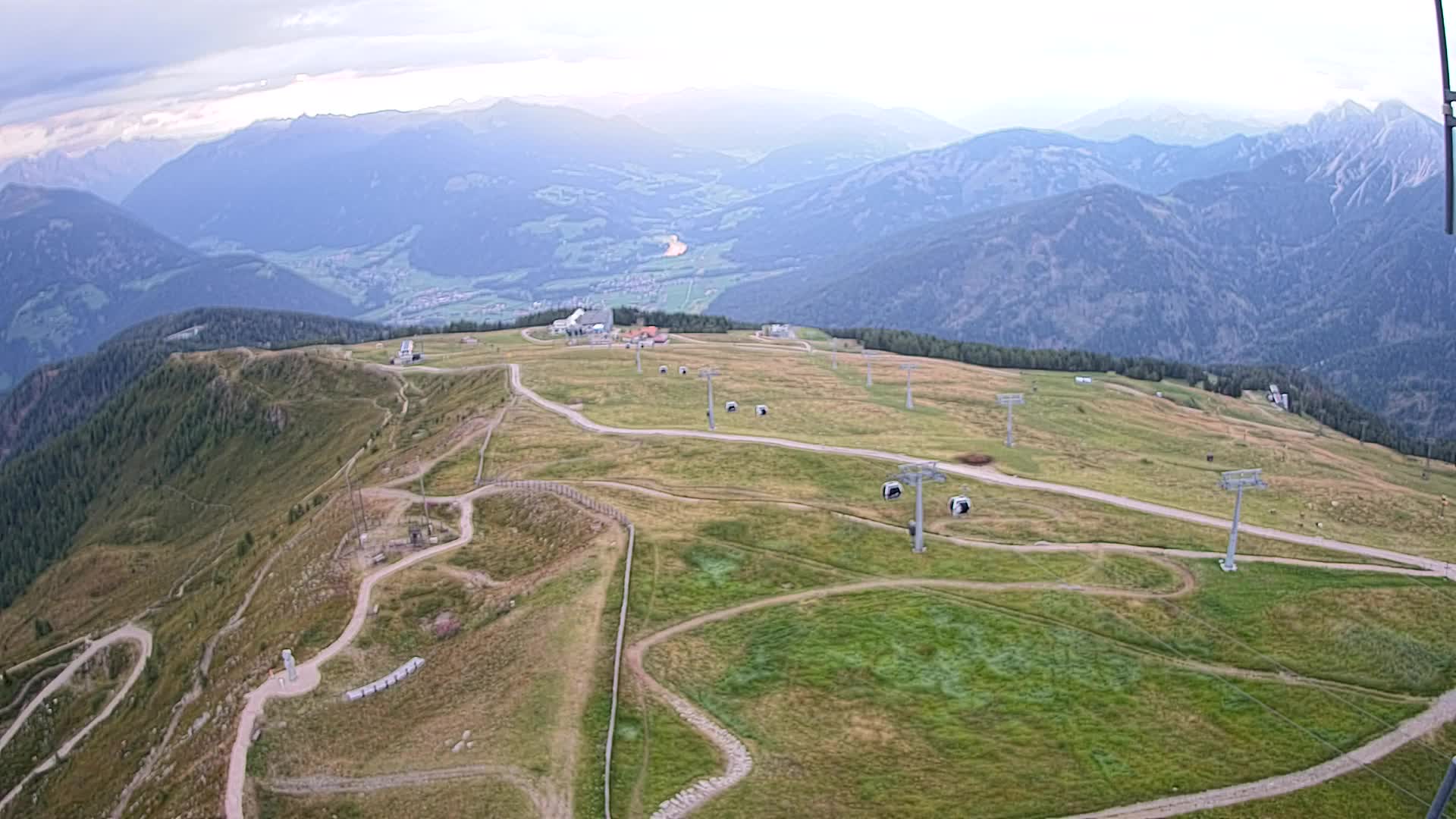 Kronplatz peak | view to Valdaora – Olang